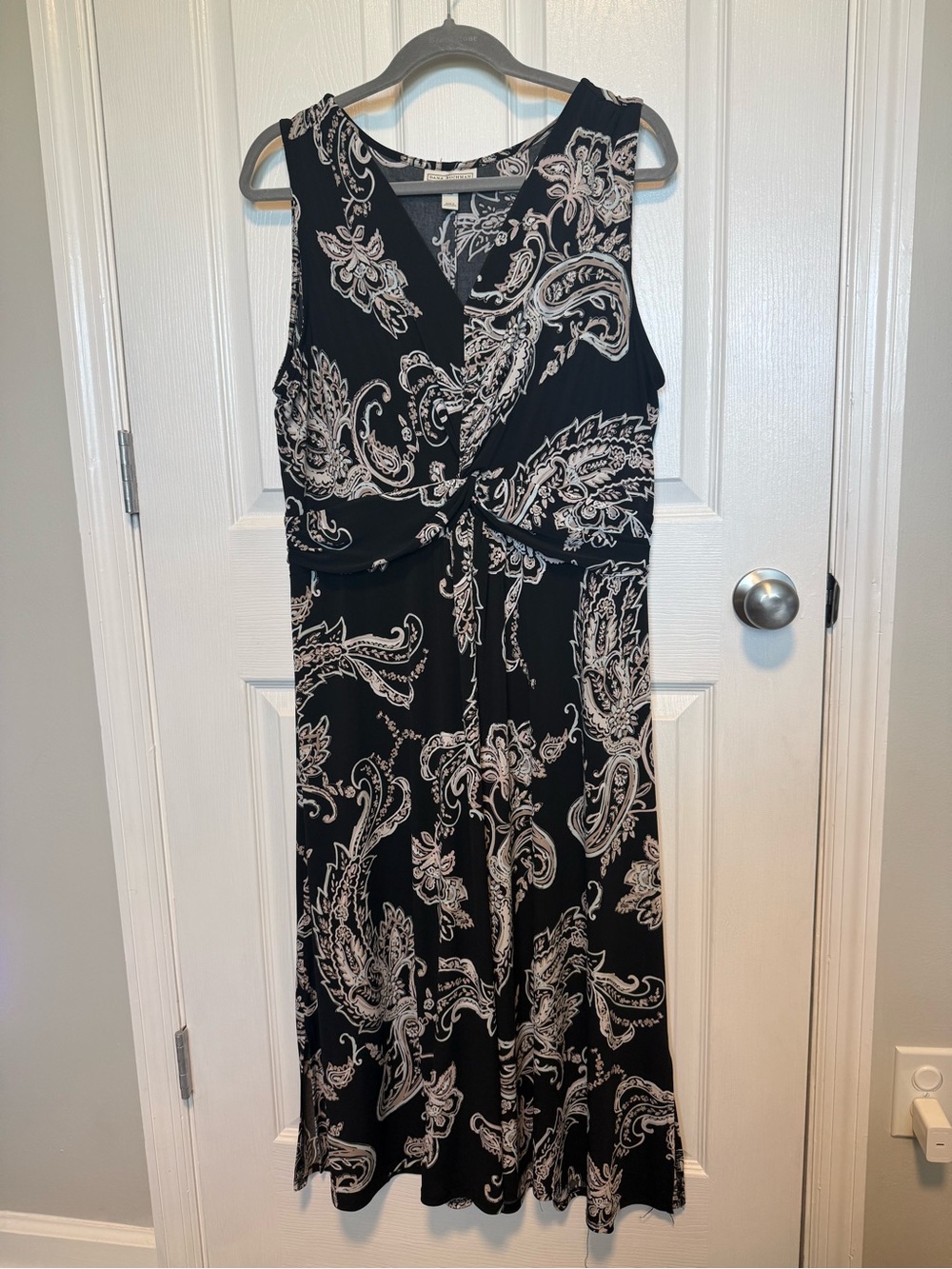 Dana Buchman Black and Cream Paisley Midi Dress
